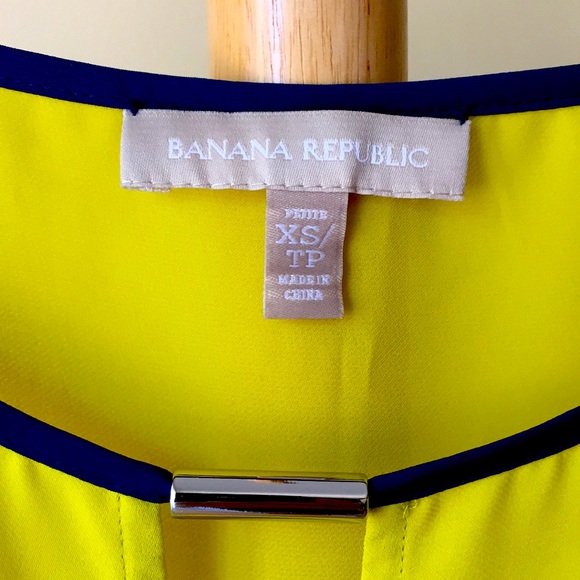 Color Block Tunic - Picture 2 of 7